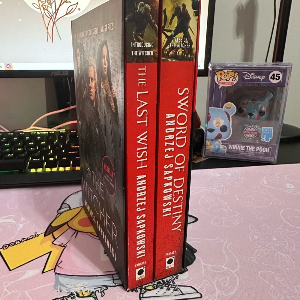 The Witcher Book Set - Picture 4 of 7